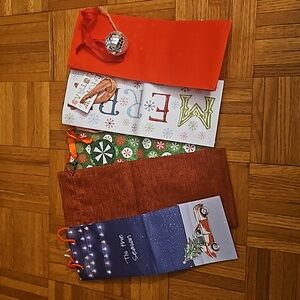 3 for $10 Holiday Wine Bottle Gift Bags. Qty 5. NWOT
